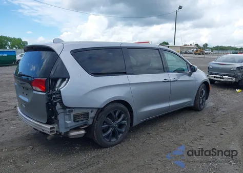 2019 Chrysler Pacifica Touring Plus из США, поврежденный, VIN 2C4RC1FG0KR574955